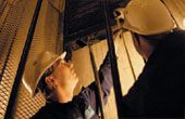 UI - Actus - 5/11/2007 - Mise en conformit des ascenseurs : des modalits contestes, un planning trs contraint